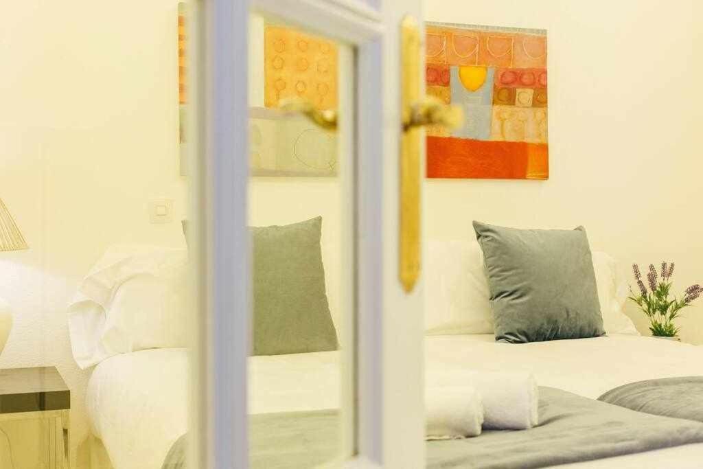Apartamento Boutique Abades Севілья Екстер'єр фото