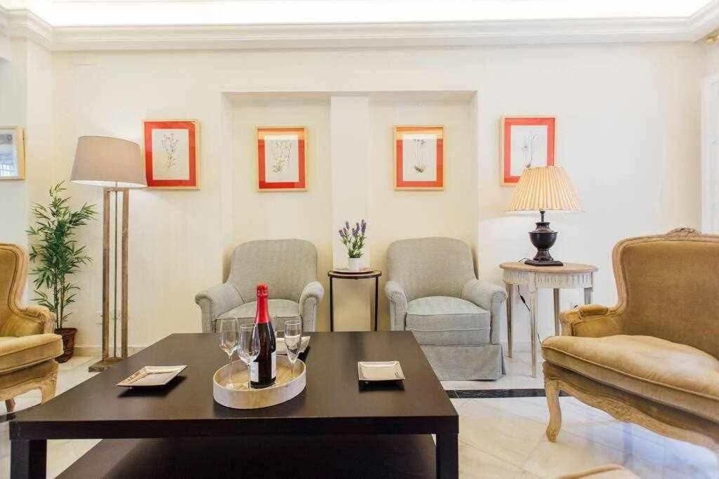 Apartamento Boutique Abades Севілья Екстер'єр фото
